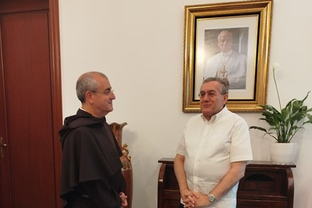 Il Priore Generale Desiderio Garc&iacute;a Mart&iacute;nez e S.E.R. Mons. Piero Pioppo