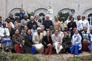 La Famille&nbsp;Donum Dei&nbsp;Held Elections in France