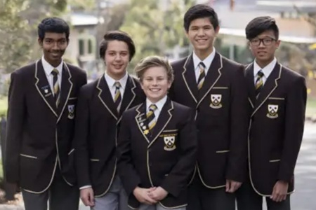 Il Collegio Whitefriars di Donvale fa 65 anni