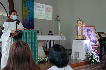 Las reliquias de Tito conmueven a la Iglesia filipina