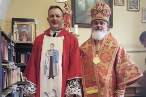 The Polish prior provincial, Wiesław Strzelecki with the Greek Catholic bishop