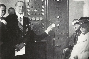 Tutte le immagini sono di pubblico dominio.