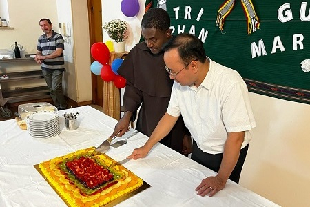 Two Members of CISA Received Doctorates